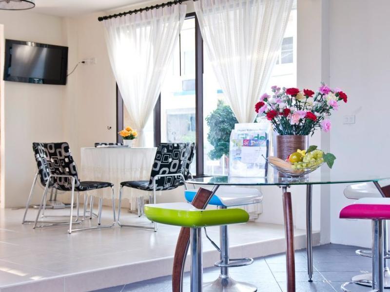 Oyo 345 The Click Guesthouse At Chalong Phuket Esterno foto